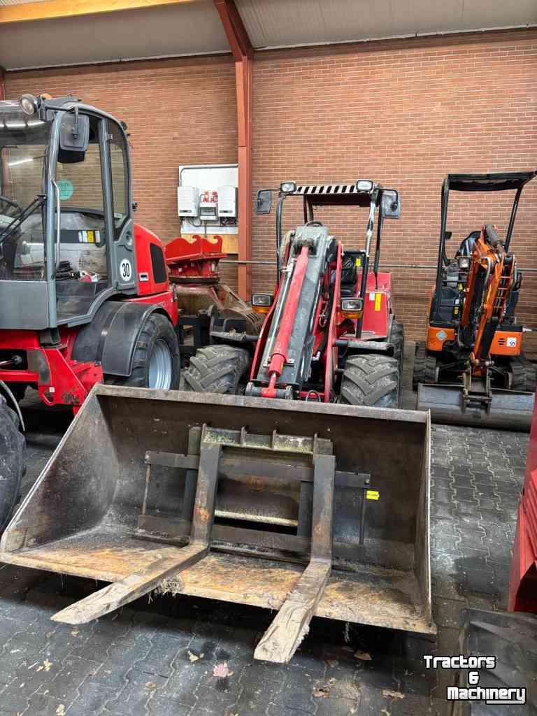 Radlader Thaler 4061 TA Kniklader