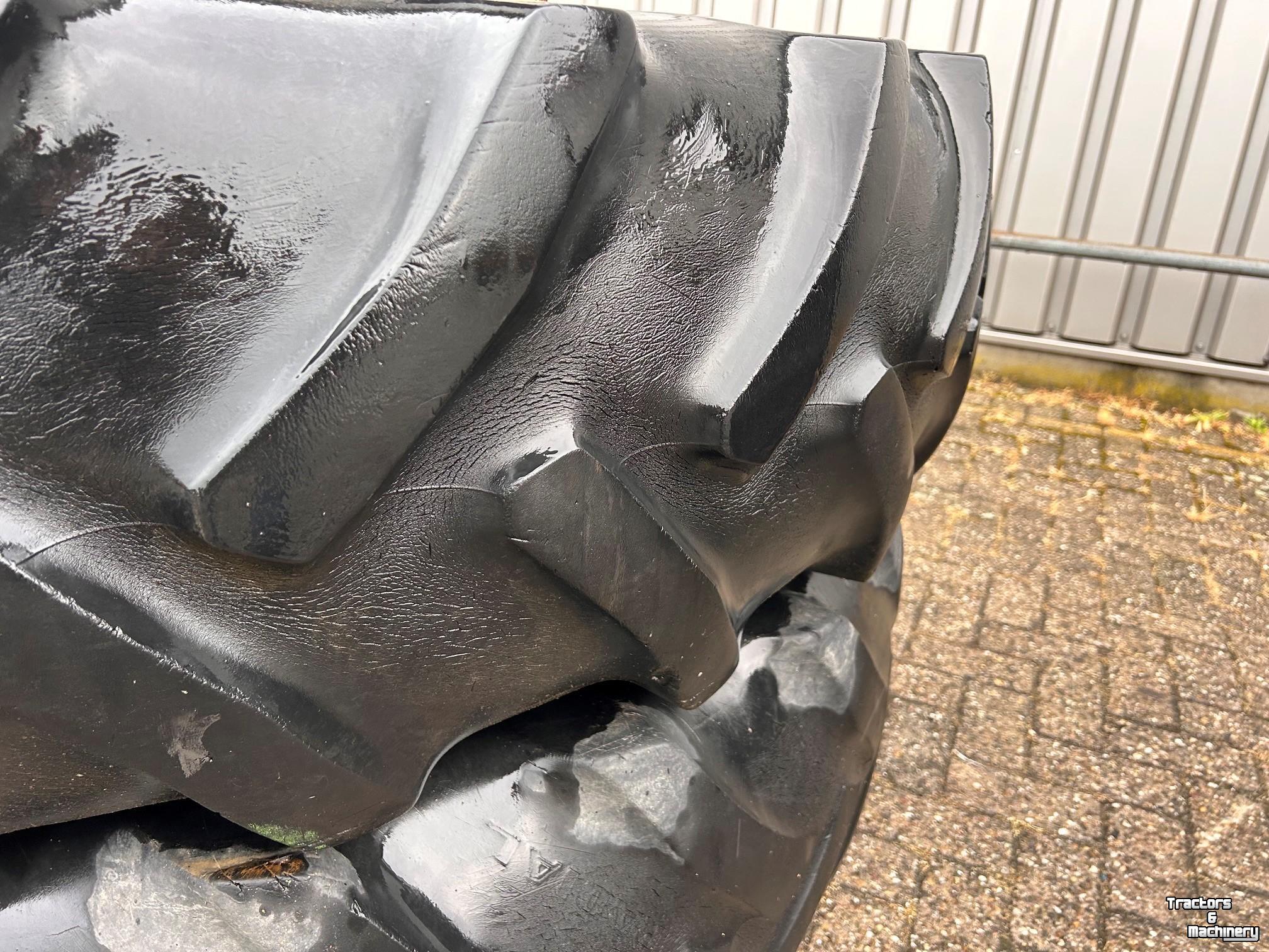 Räder, Reifen, Felgen & Distanzringe Good Year 16.9R38 5 ster dubbellucht