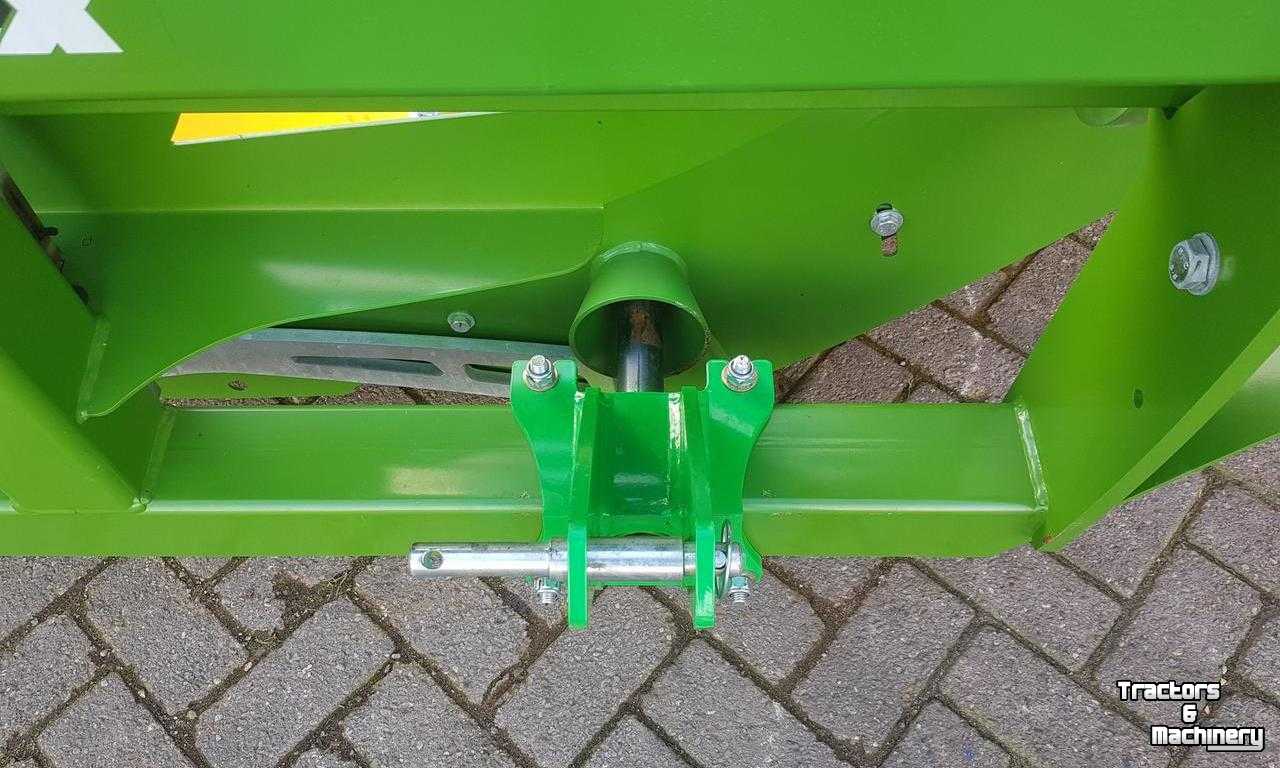 Rundballenabwickler AGM Hustler SL360XL Balenafwikkelaar Bale Unroller