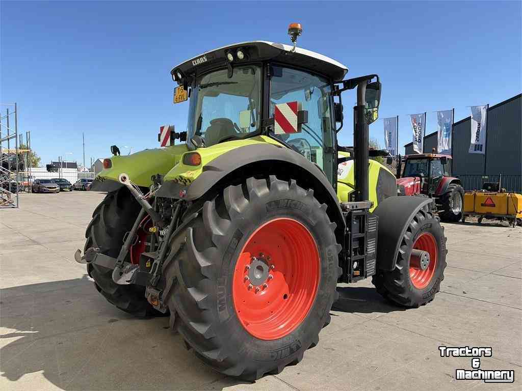 Schlepper / Traktor Claas Axion 830 CMATIC