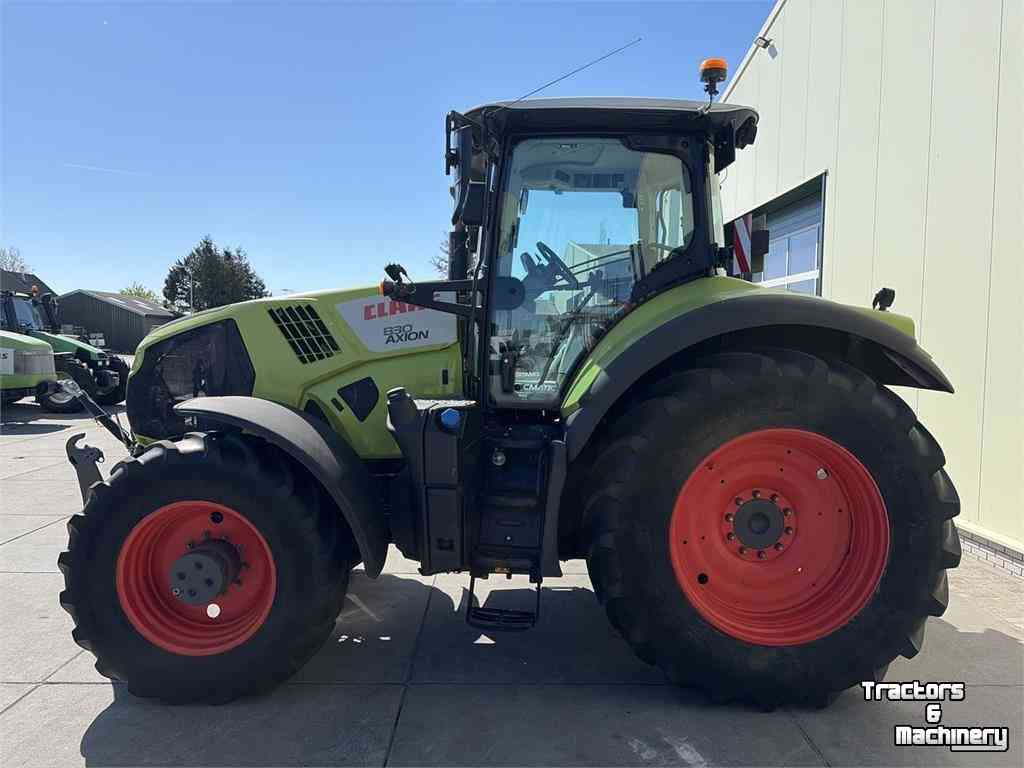 Schlepper / Traktor Claas Axion 830 CMATIC