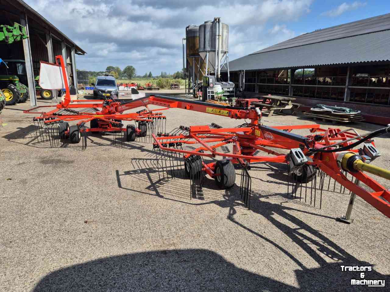 Schwader Kuhn GA7922 treintje zijafleg hark