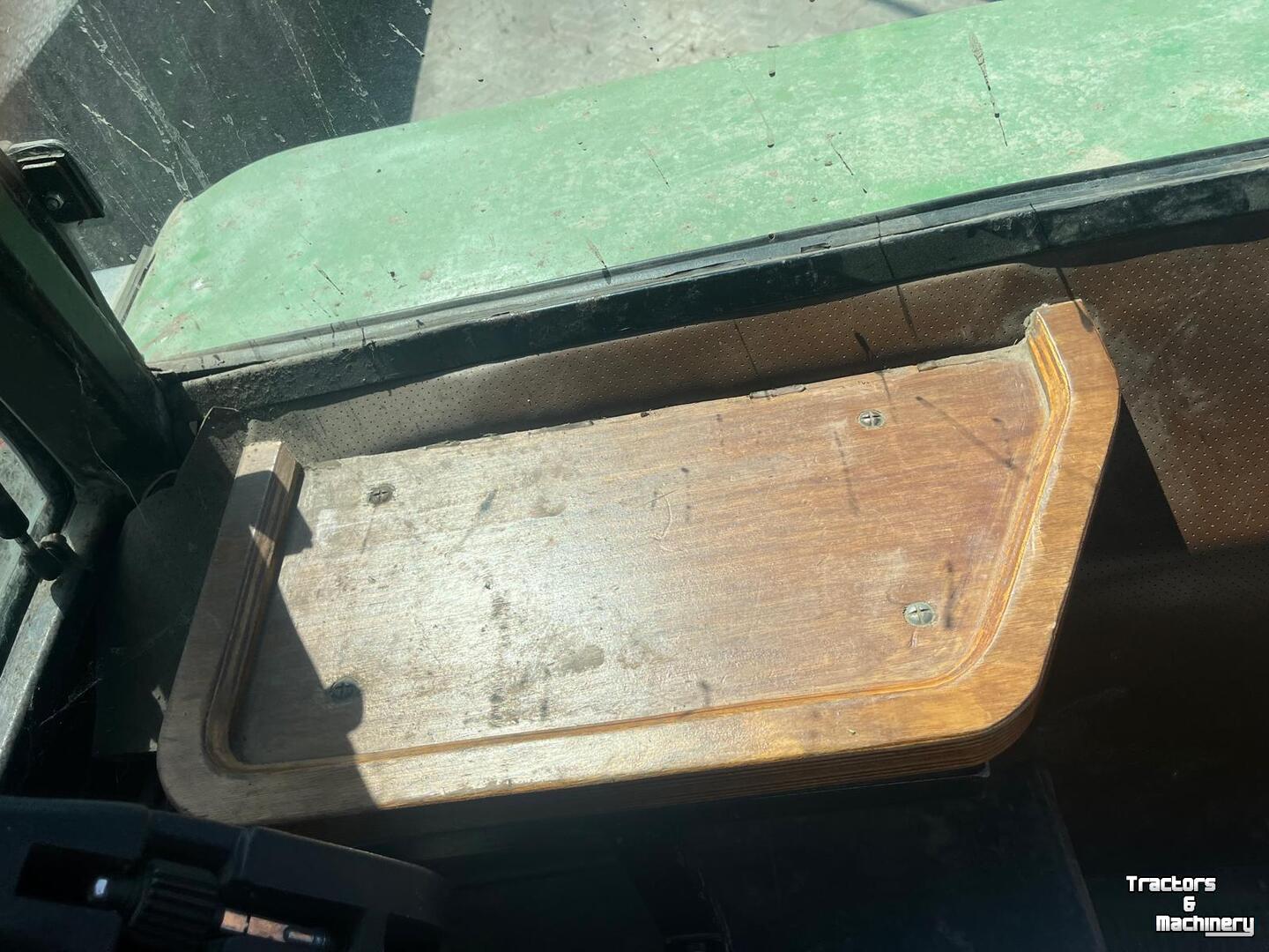 Schlepper / Traktor John Deere 3140