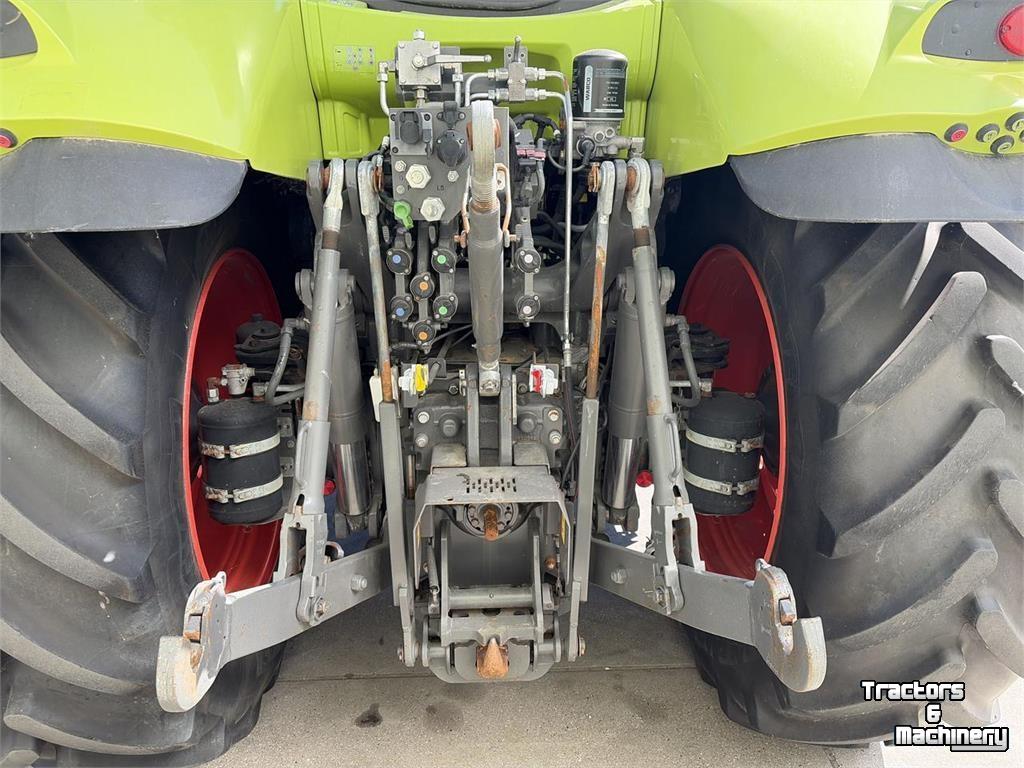 Schlepper / Traktor Claas Axion 830 CMATIC