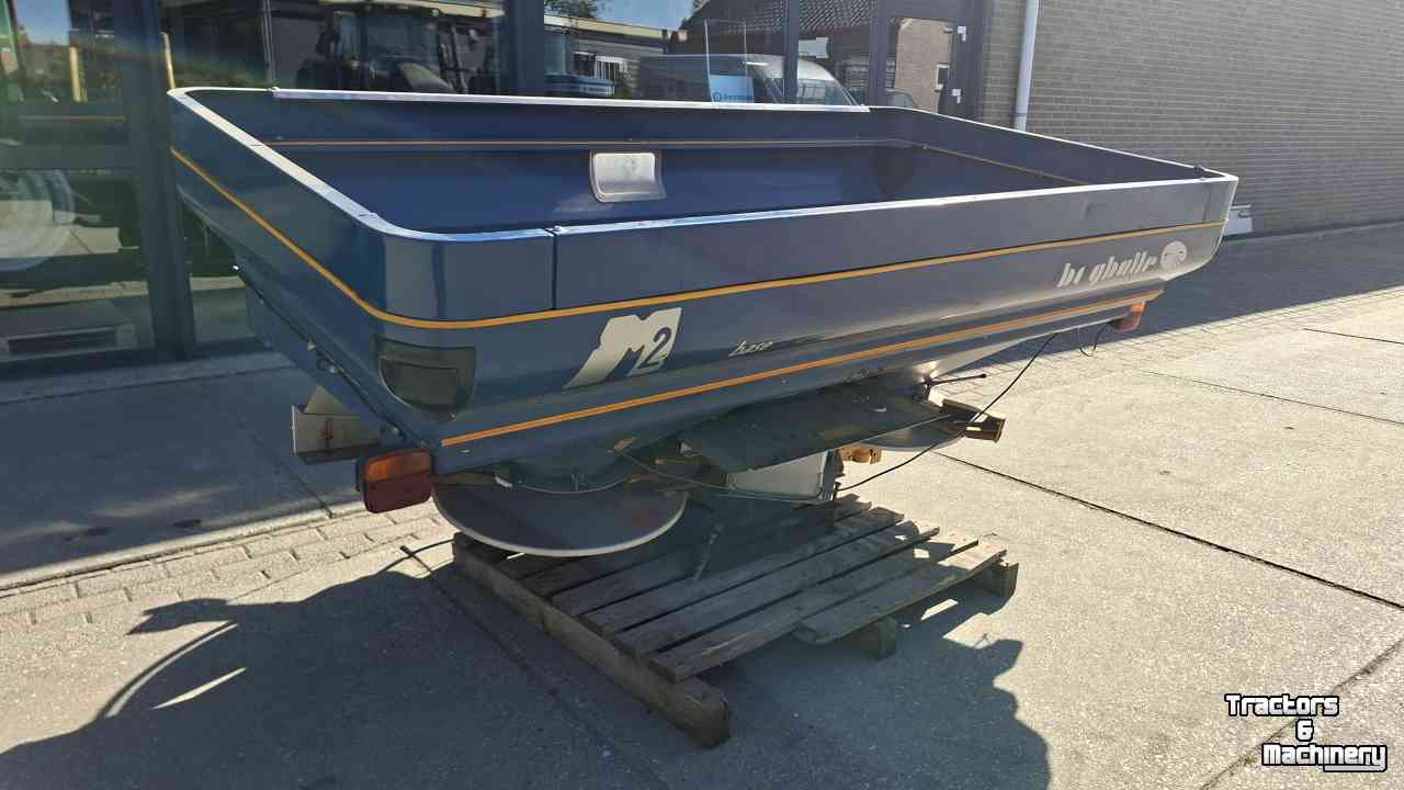 Düngerstreuer Bogballe M2 BASE  Calibrator 2003 strooicomputer