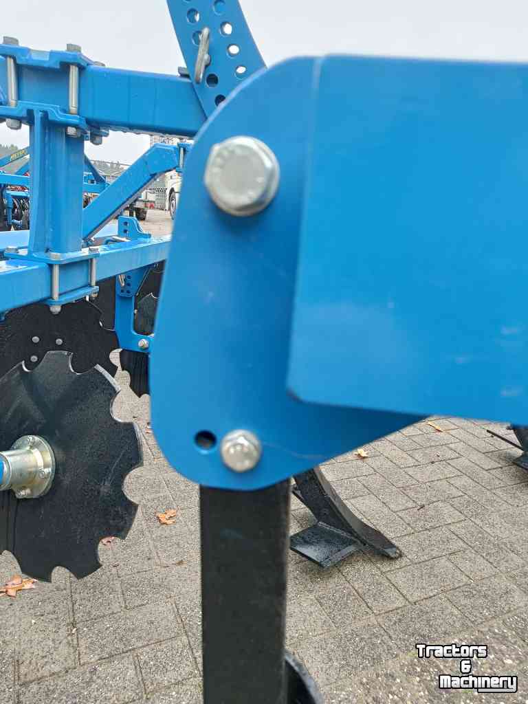Grubber Meyer TG 3000 Cultivator