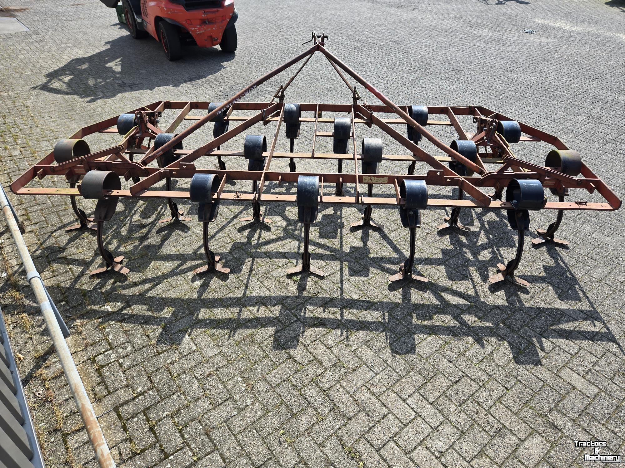 Grubber Kongskilde 4.5 mtr cultivator