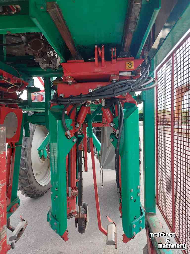 Sonstiges Gartenbaumaschinen und Zubehör Ezendam Globus ASTM3R02 + Landini Gibli