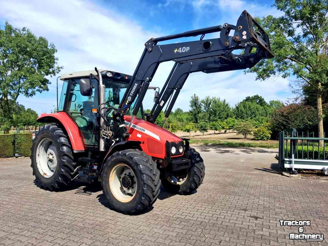 Schlepper / Traktor Massey Ferguson 5445 + frontlader