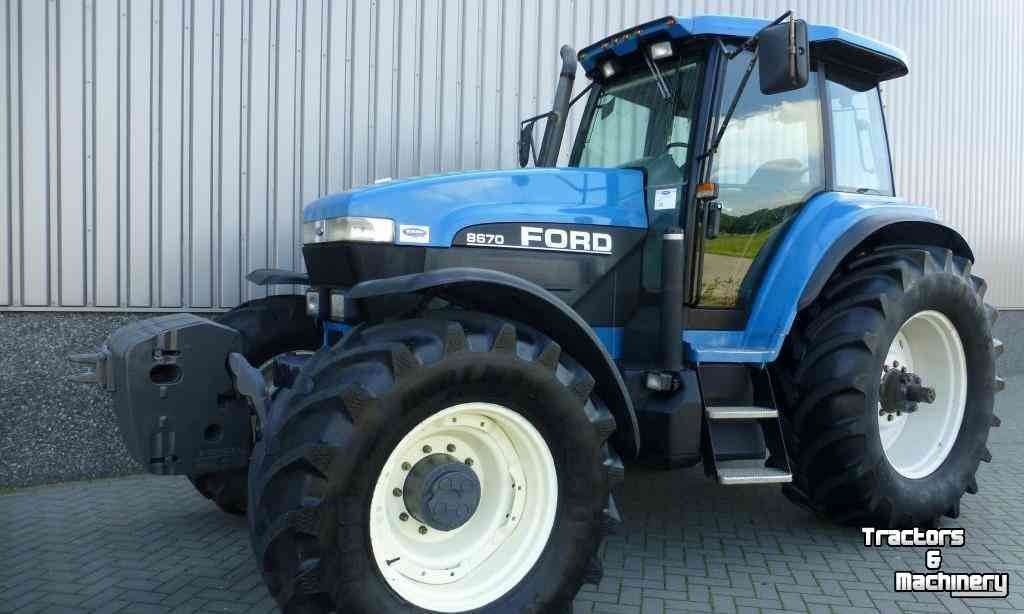 Schlepper / Traktoren Ford 8670 4WD