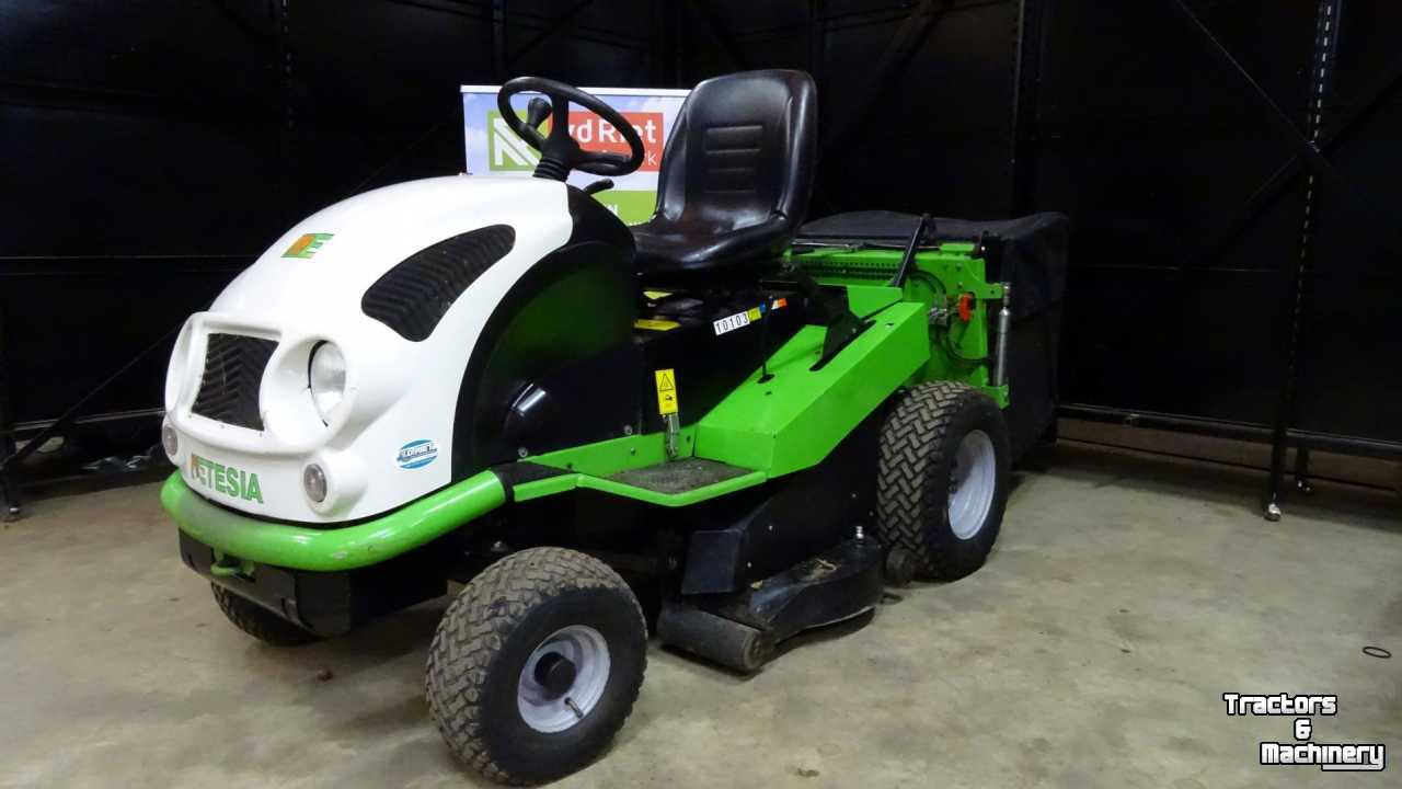 Aufsitzrasenmäher Etesia Hydro 100