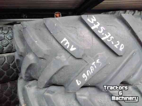 Räder, Reifen, Felgen & Distanzringe Holder 375/75R20 Gebruikt van Holder A65