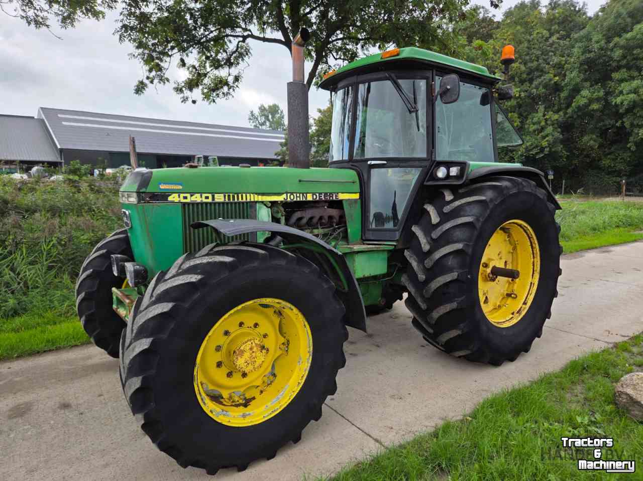 Schlepper / Traktor John Deere 4040