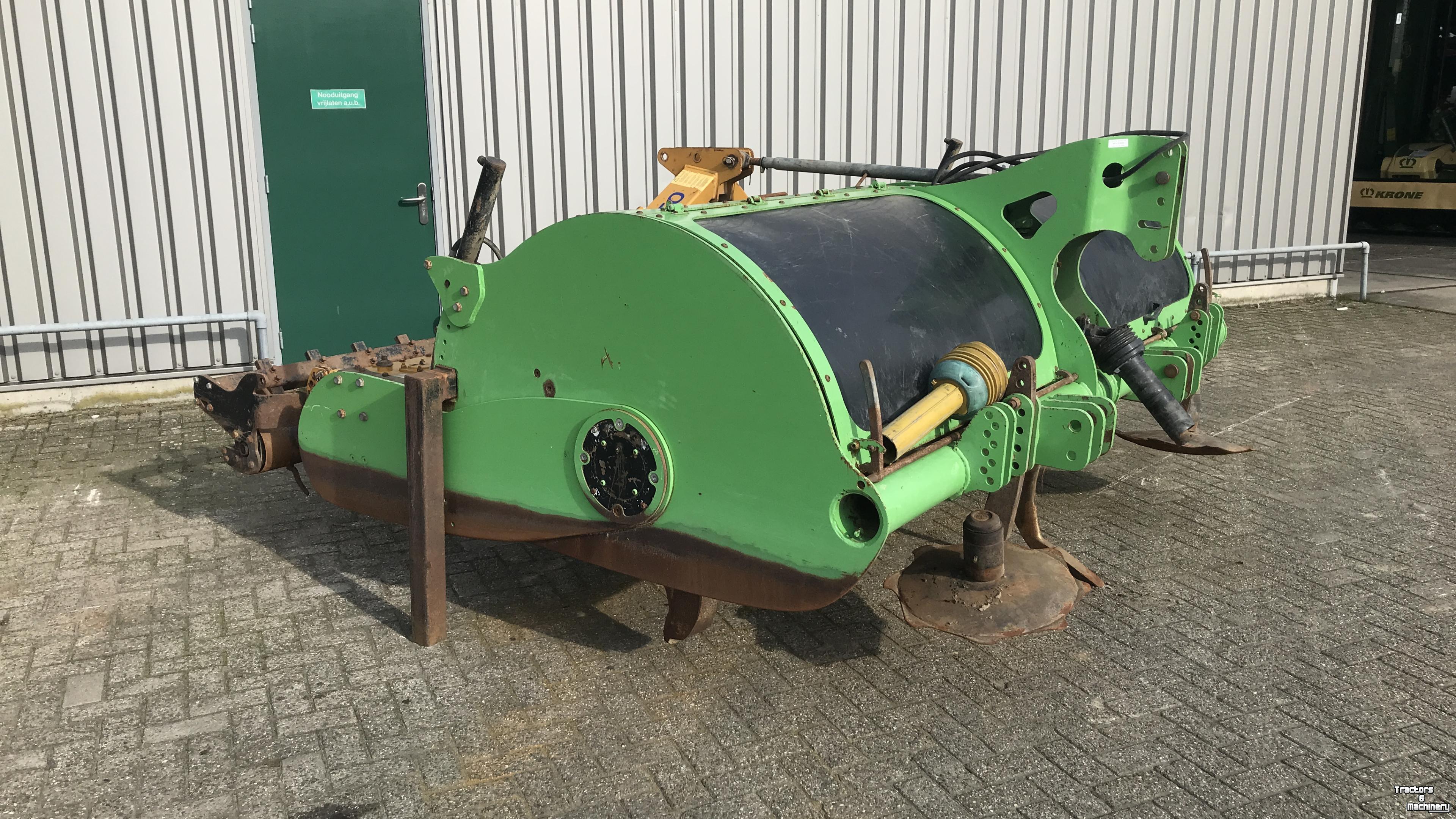 Bodenfräse Farmtec spitmachine + Alpego rotorkopeg