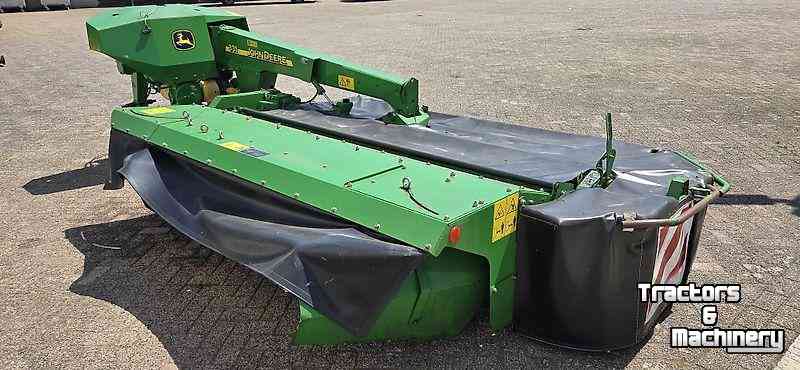 Mähwerk John Deere 331