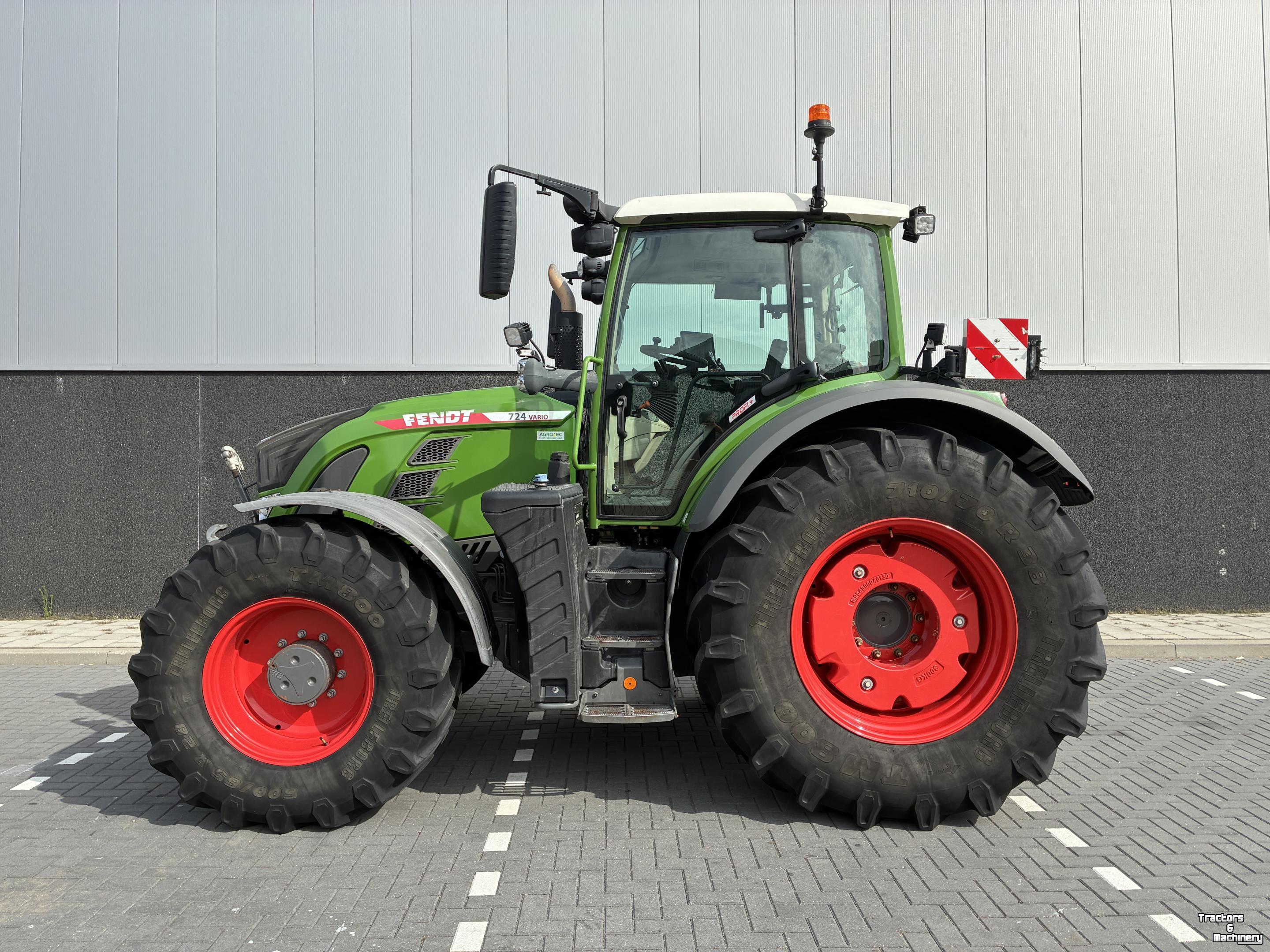 Schlepper / Traktor Fendt 724 ProfiPlus Gen6