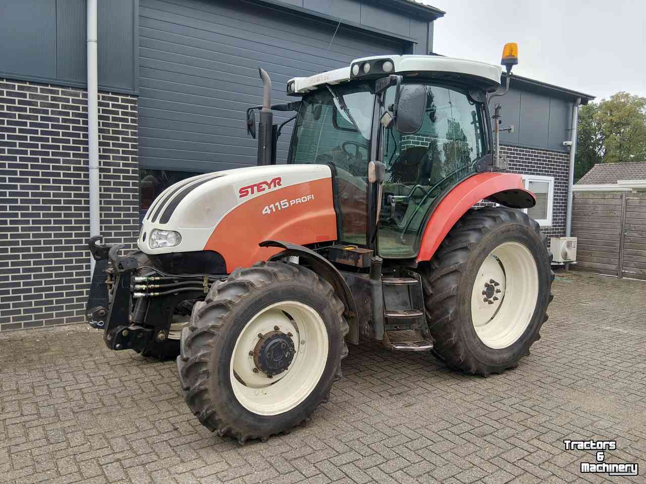 Schlepper / Traktor Steyr 4115 Profi  Fronthef PTO en Kruipversnelling