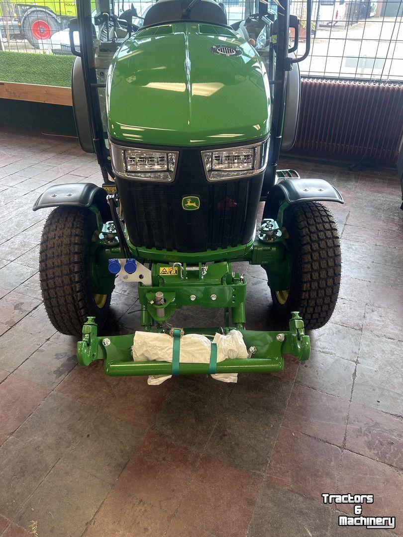 Obsttraktor John Deere 3046R