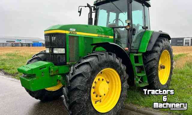 Schlepper / Traktoren John Deere 7710 Tractor