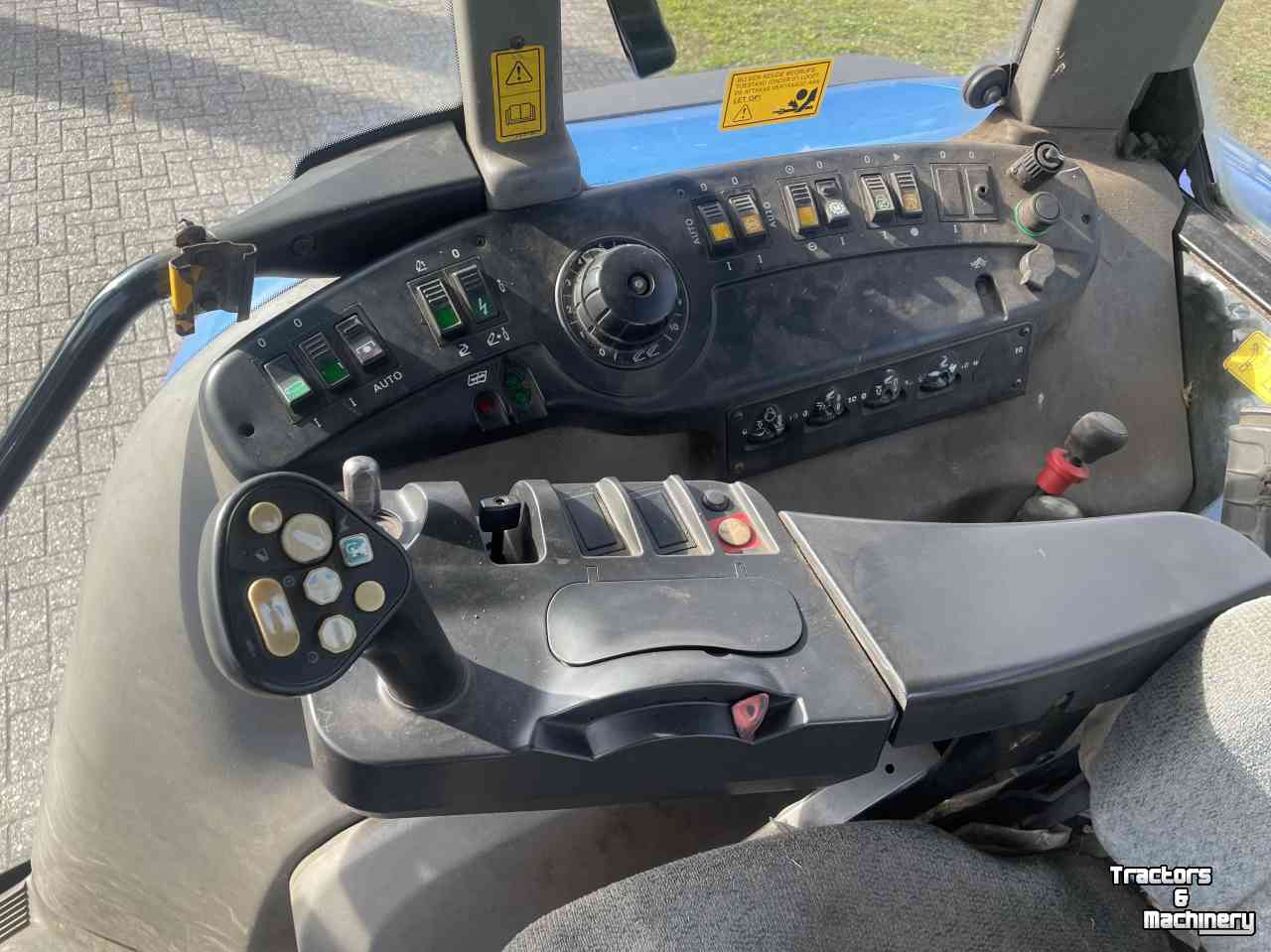 Schlepper / Traktor New Holland TVT 190