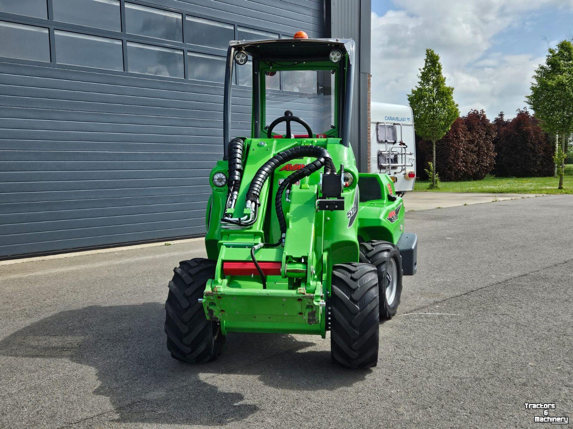 Radlader Avant 528 TDL+ mini-shovel