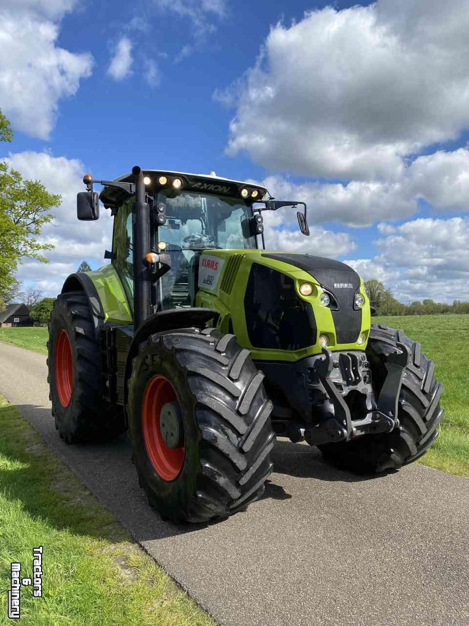 Schlepper / Traktoren Claas Axion 830