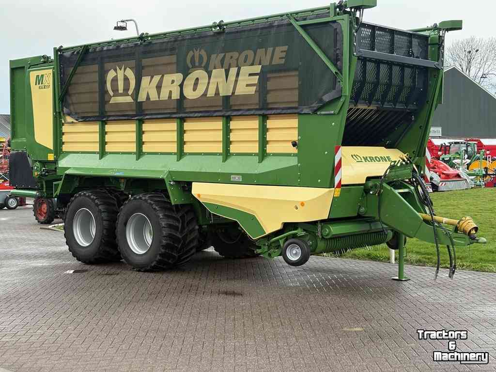 Lade- und Dosierwagen Krone MX 370 GD
