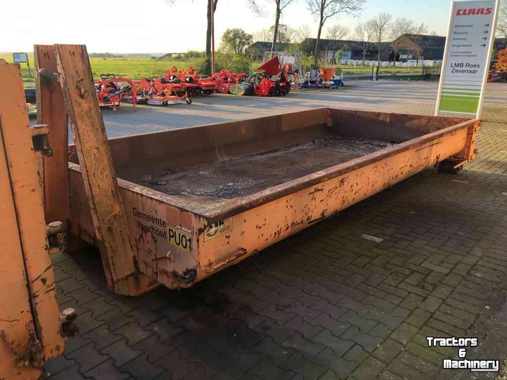 Hakenlift-Container System Pronar T286 haakarm