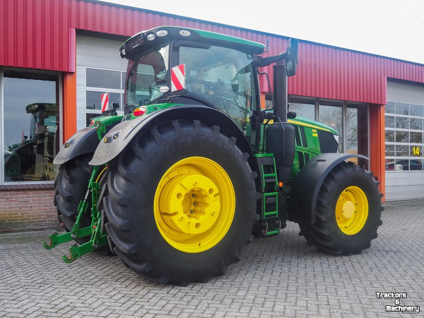 Schlepper / Traktor John Deere 6R 230