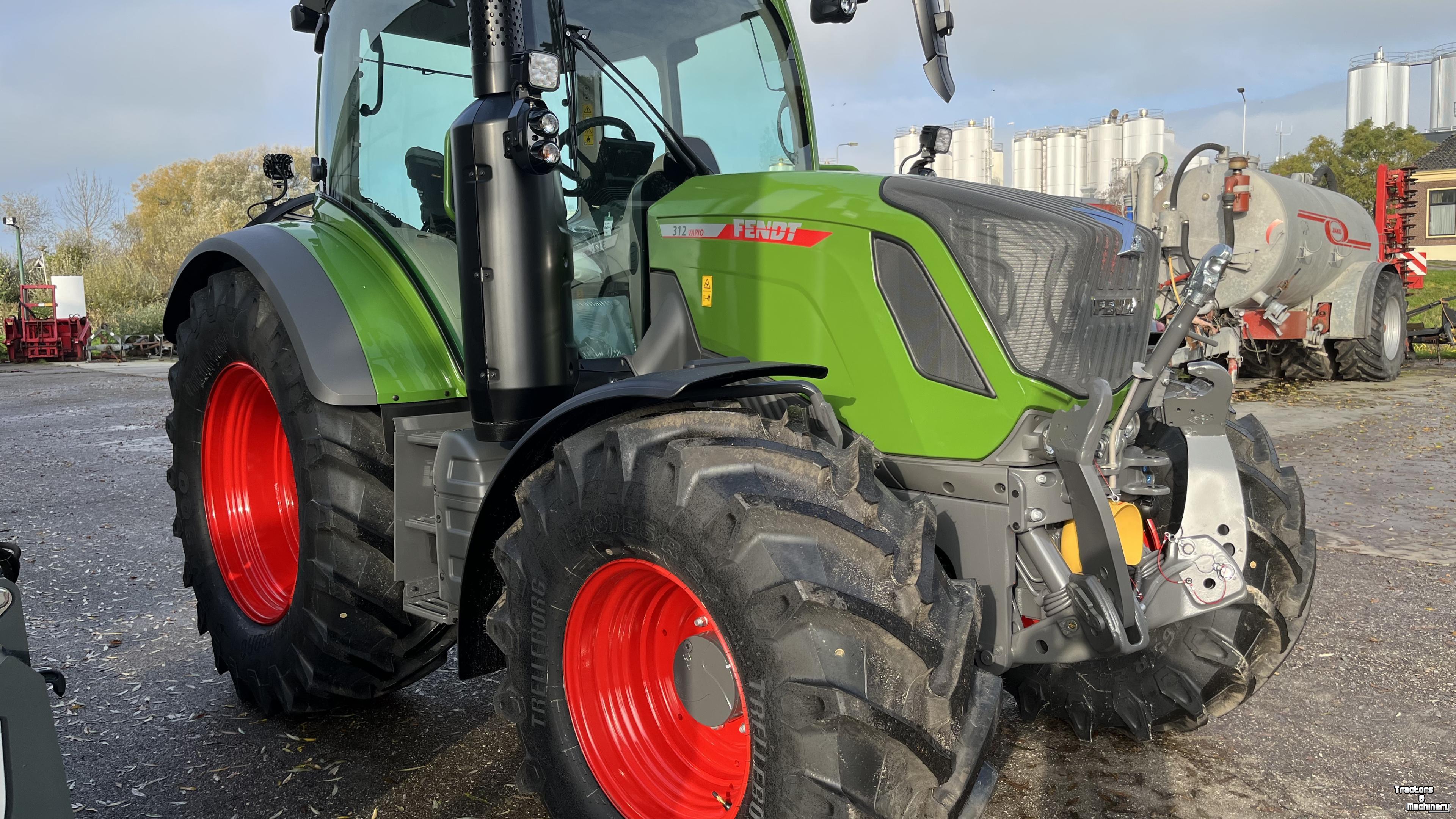 Schlepper / Traktor Fendt 312 one