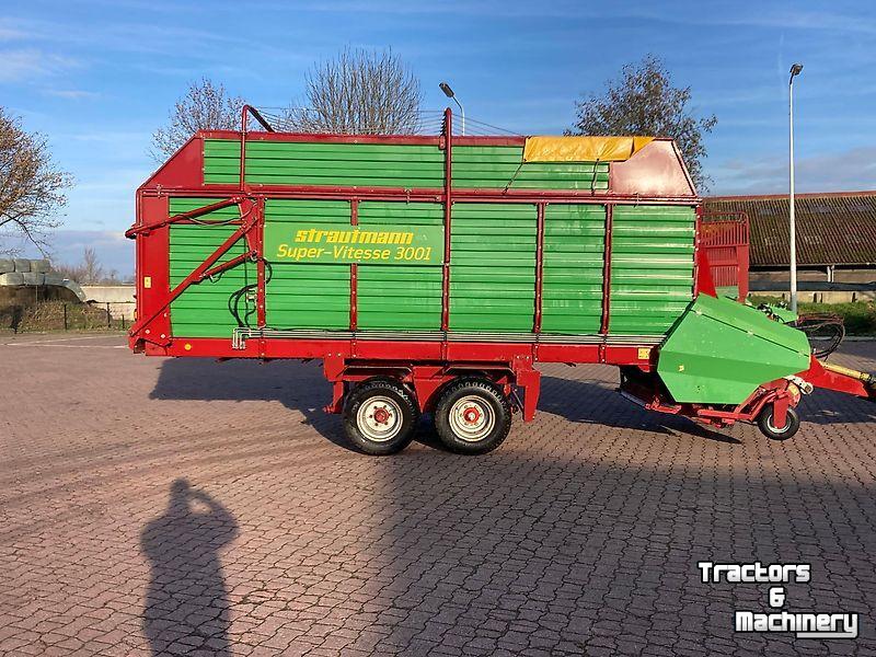 Lade- und Dosierwagen Strautmann Super Vitesse 3001