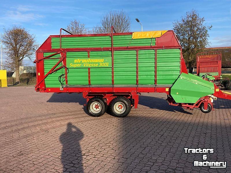Lade- und Dosierwagen Strautmann Super Vitesse 3001