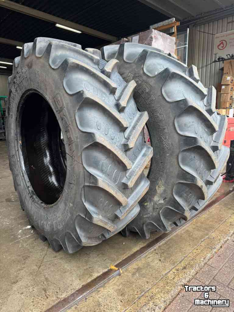 Räder, Reifen, Felgen & Distanzringe BKT 520/85R38 (20.8R38)