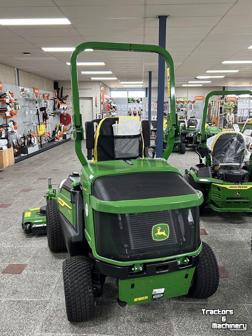Aufsitzrasenmäher John Deere 1550