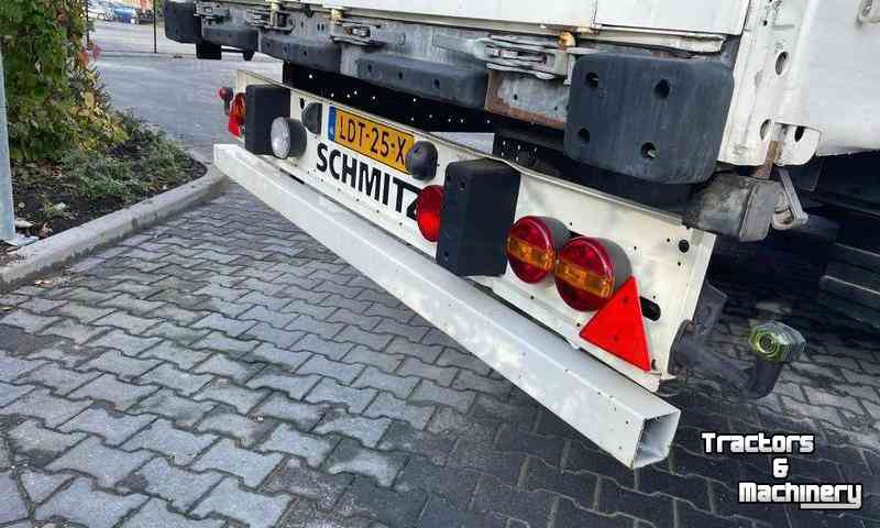 LKW Anhänger  Schmitz Trucktrailer / Trailer / Aanhangwagen met schuifdak