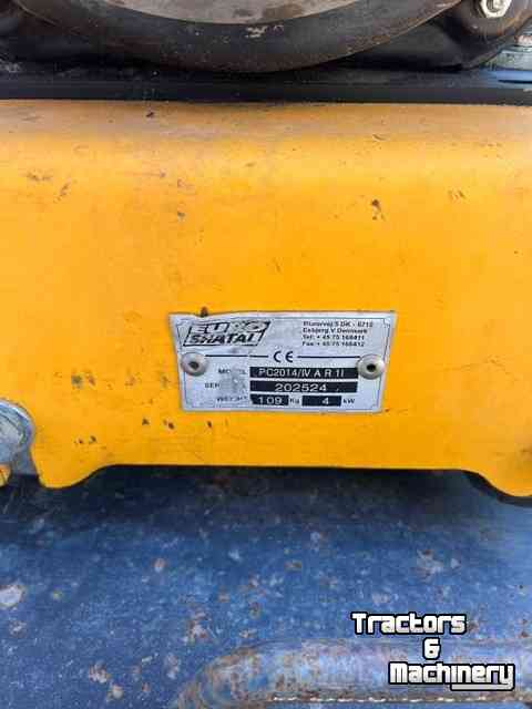 Vibrationplatten  EURO SHATAL GTPC 360L HATZ DIESEL