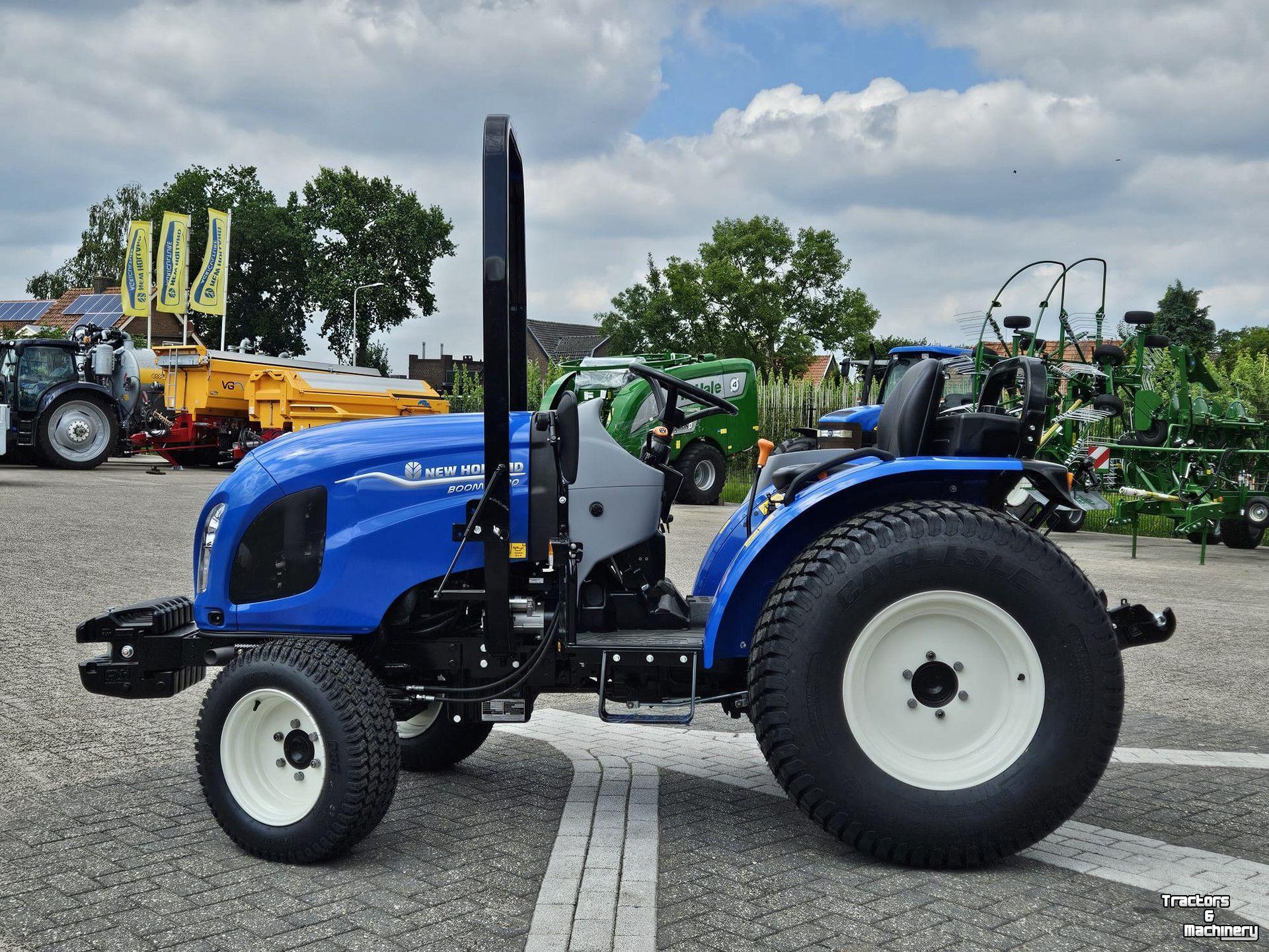 Obsttraktor New Holland Boomer 40