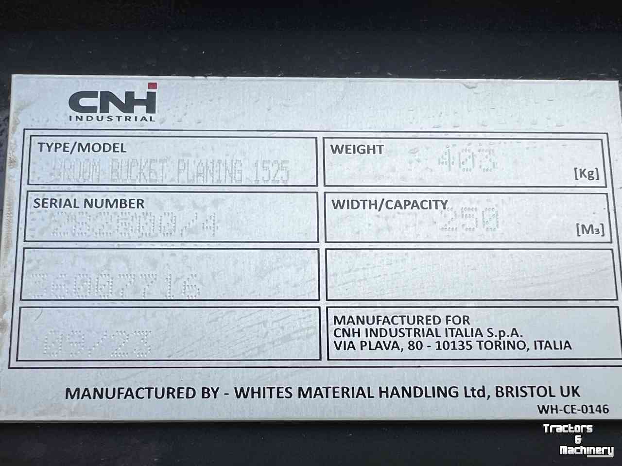 Kompaktlader Case CNH 1525 Hydr Bezem+Opvangbak  1525cm breed voor CNH Schranklader