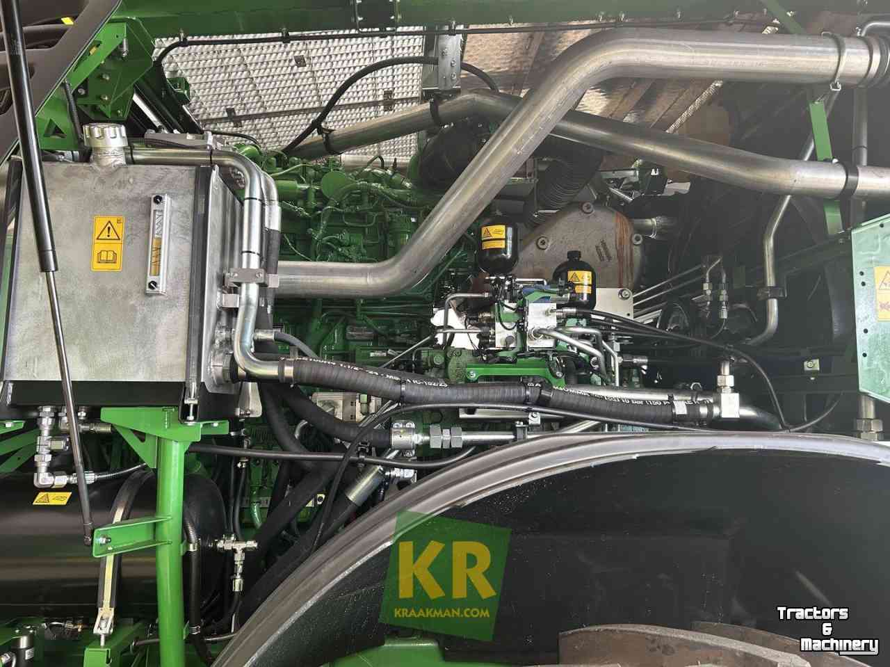 Feldhäcksler John Deere 8400