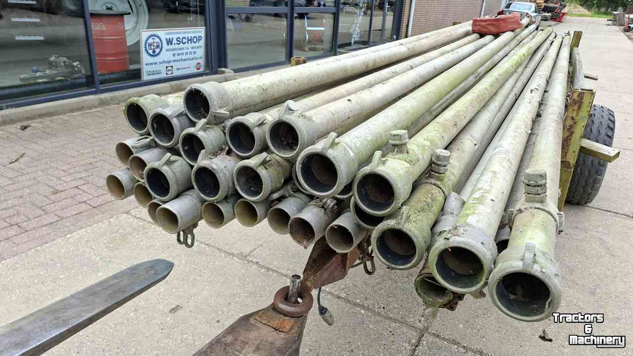 Beregnungs Rohre / Schlauche  Beregeningsbuizen 32 stuks 6 meter lang
