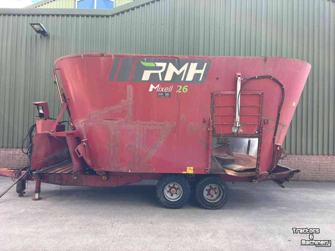 Futtermischwagen Vertikal RMH Mixell 26