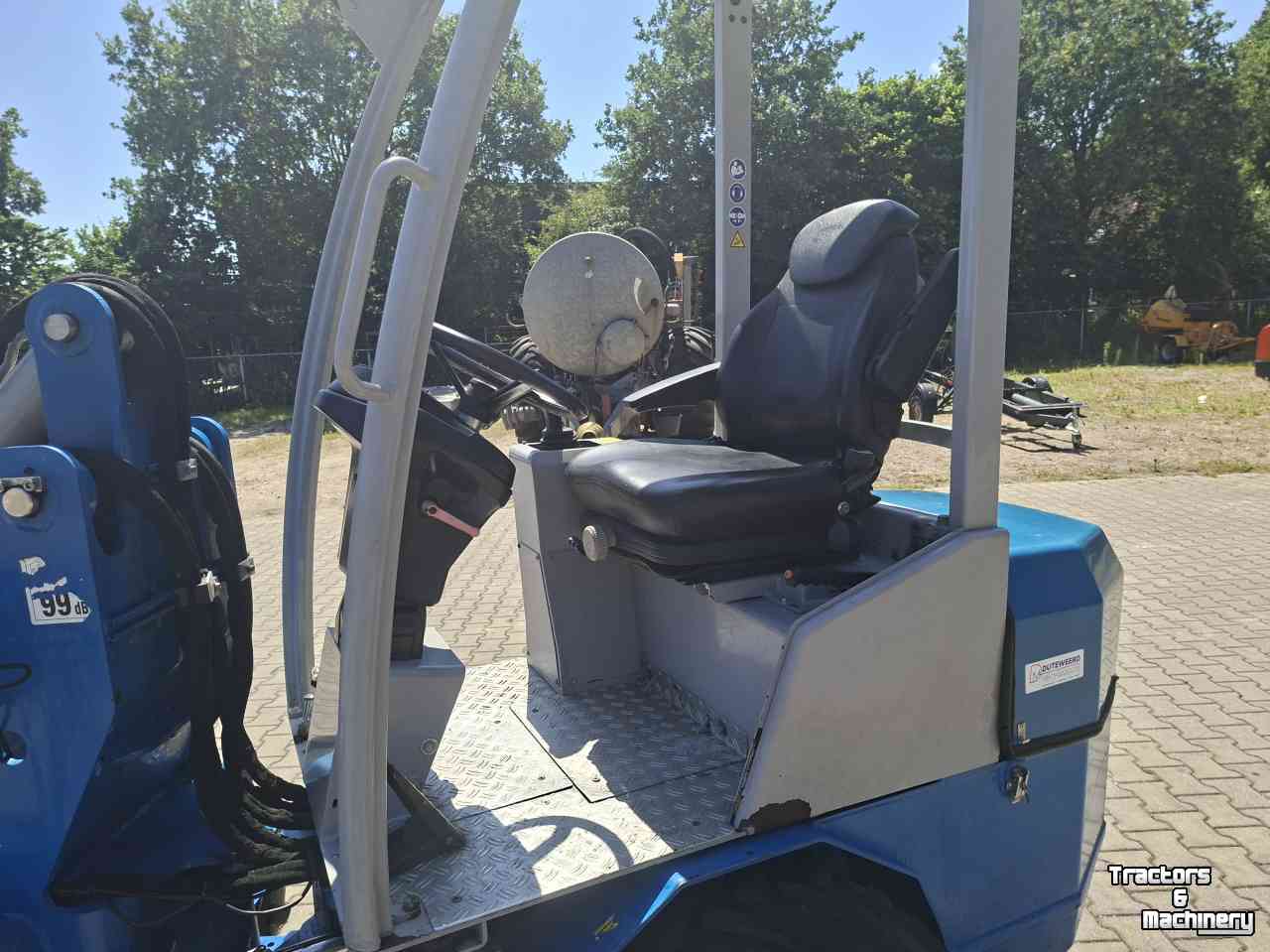 Radlader Quappen Q27 minishovel