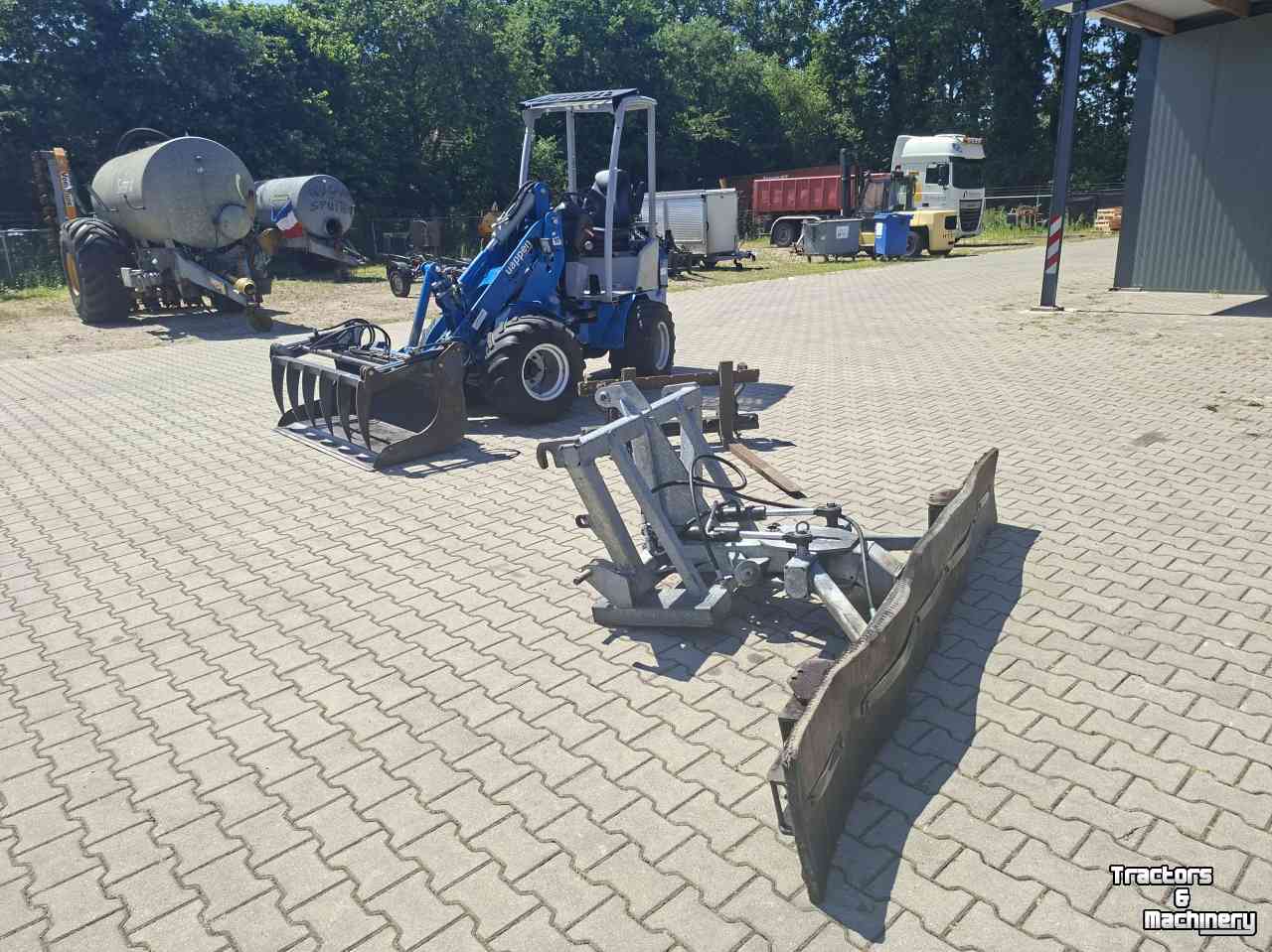 Radlader Quappen Q27 minishovel