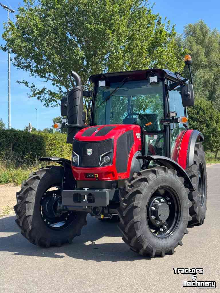 Schlepper / Traktor  ArmaTrac 1054e+