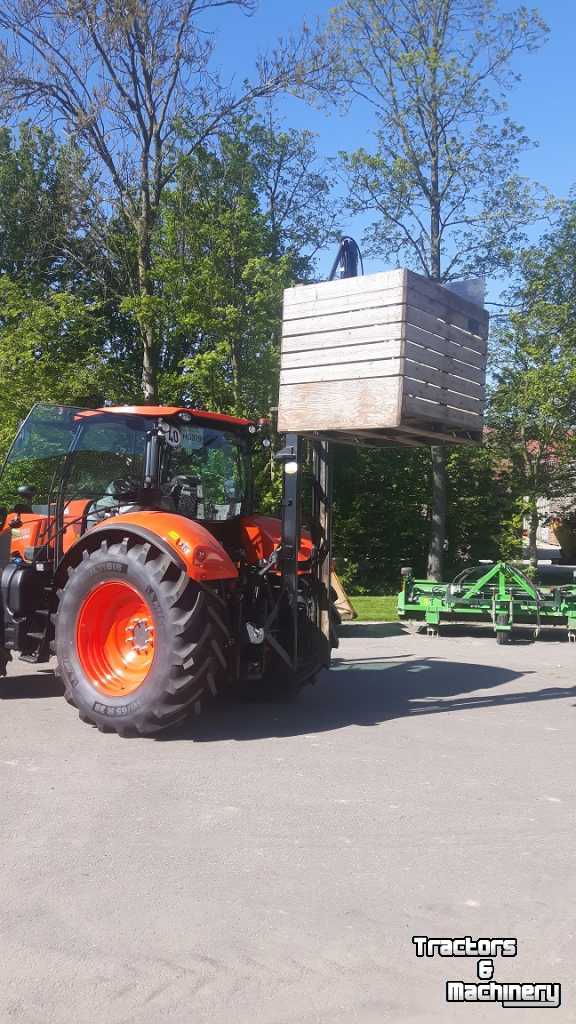 Sonstige Transport- und Industriemaschinen und Zubehör  kistenkantelaar met hefmast