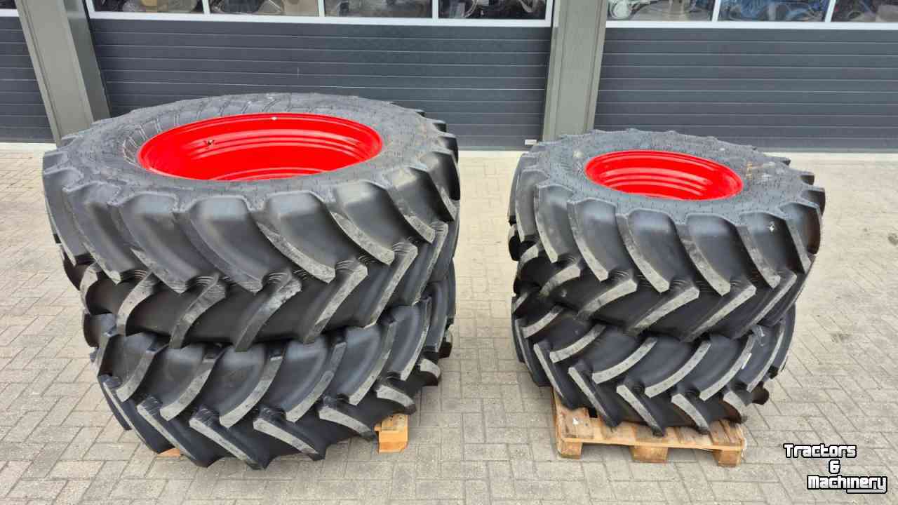 Räder, Reifen, Felgen & Distanzringe  Mitas 540/65R24 NEW 100% + Mitas 600/65R38 NEW 100%