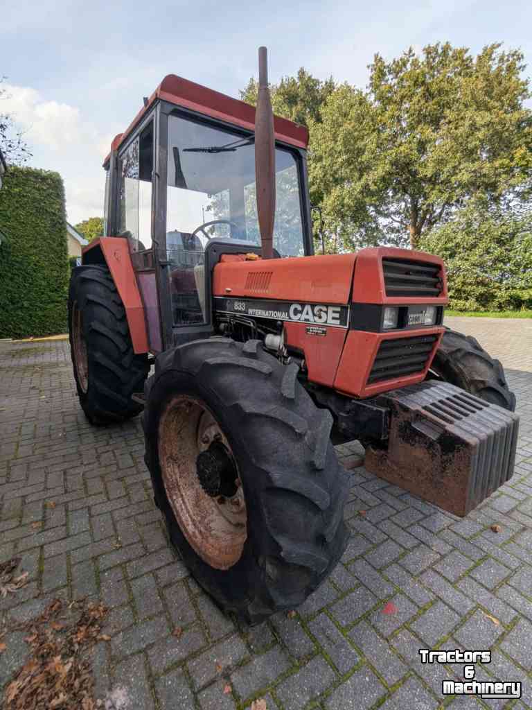 Schlepper / Traktor Case-IH 833