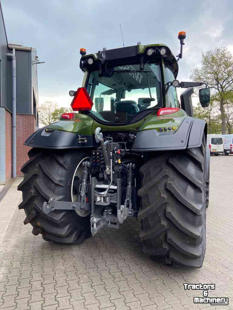 Schlepper / Traktoren Valtra T195 Active