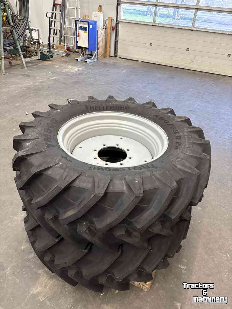 Räder, Reifen, Felgen & Distanzringe Trelleborg 480/65R28 Trelleborg TM 800
