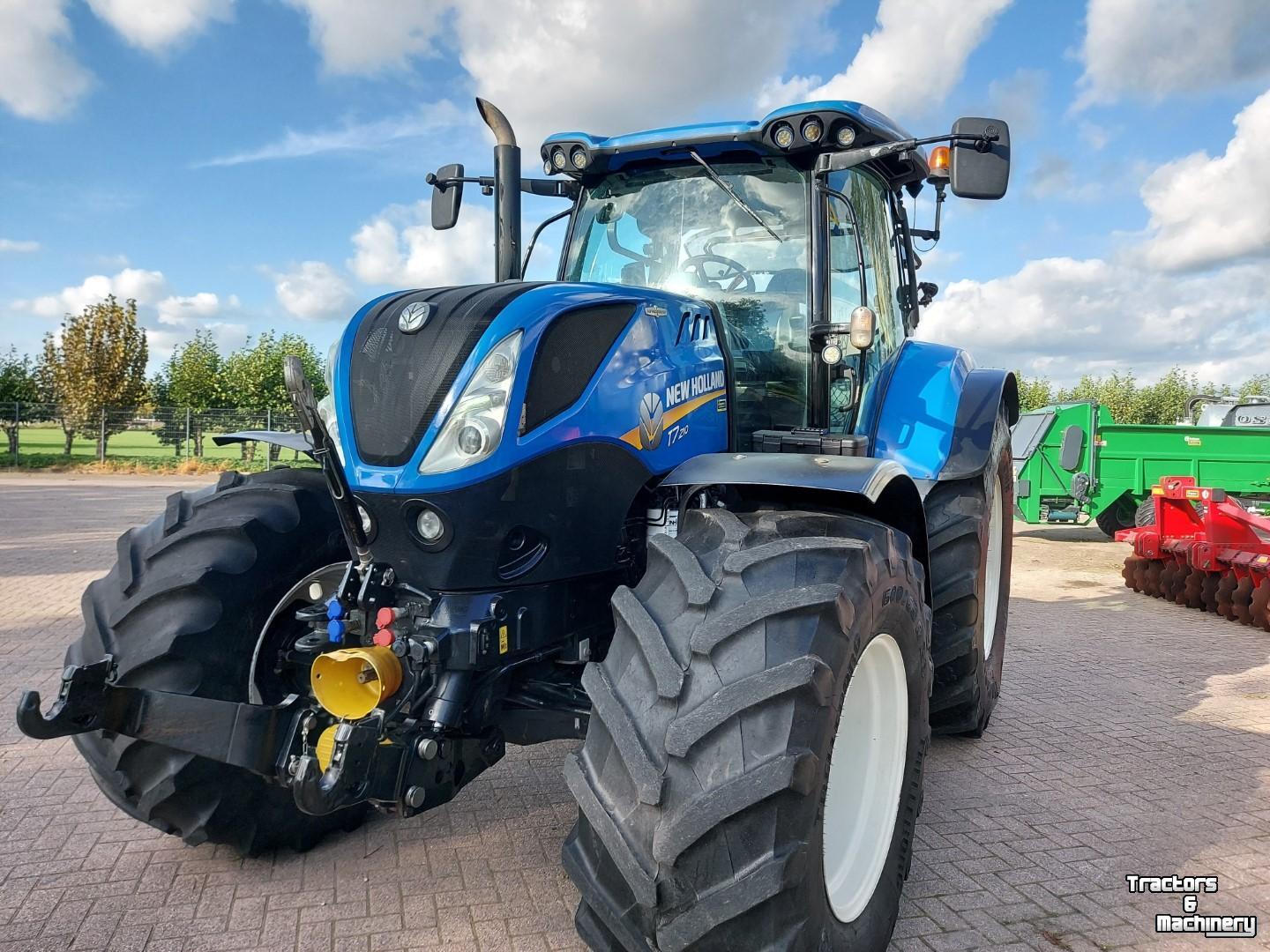 Schlepper / Traktor New Holland T7.210